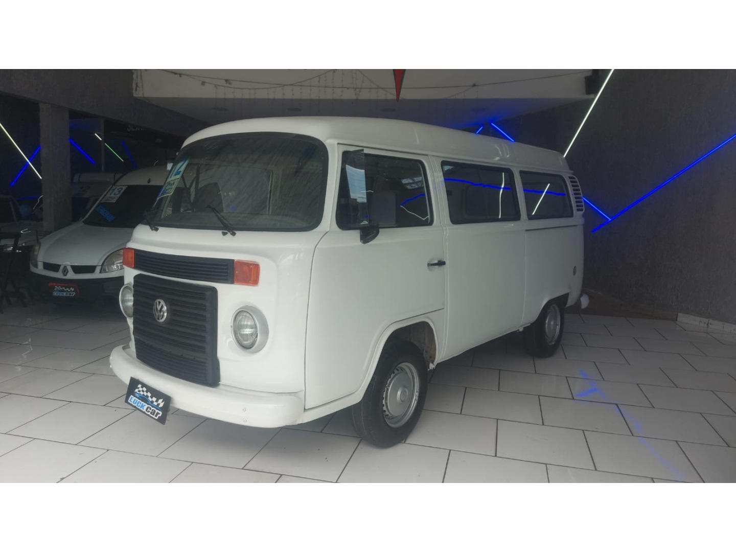 VOLKSWAGEN KOMBI