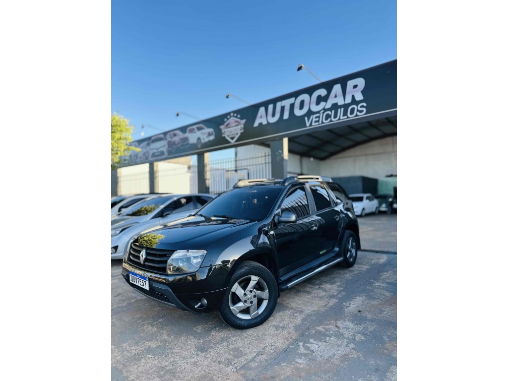 RENAULT DUSTER