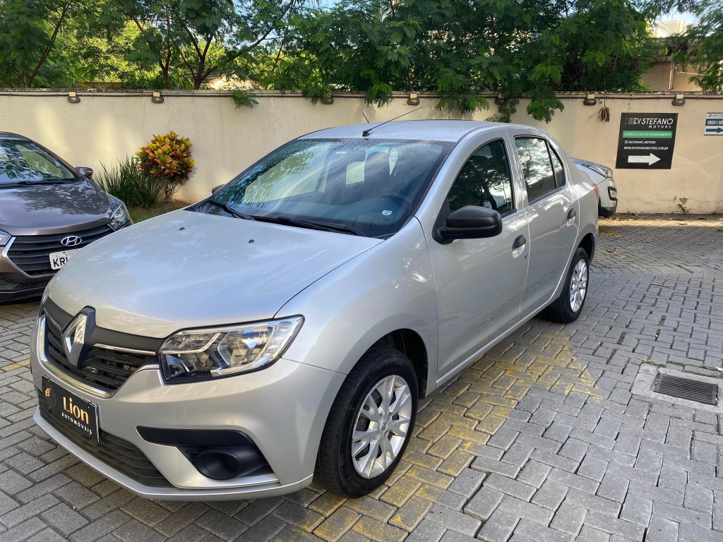 RENAULT LOGAN