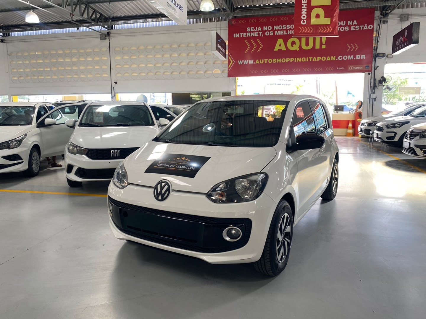 VOLKSWAGEN UP