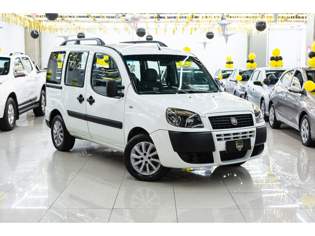 FIAT DOBLO 1.8 MPI ESSENCE 7L 16V FLEX 4P MANUAL