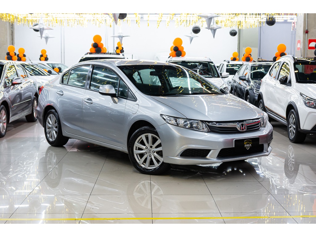 HONDA CIVIC 1.8 LXS 16V FLEX 4P AUTOMÁTICO