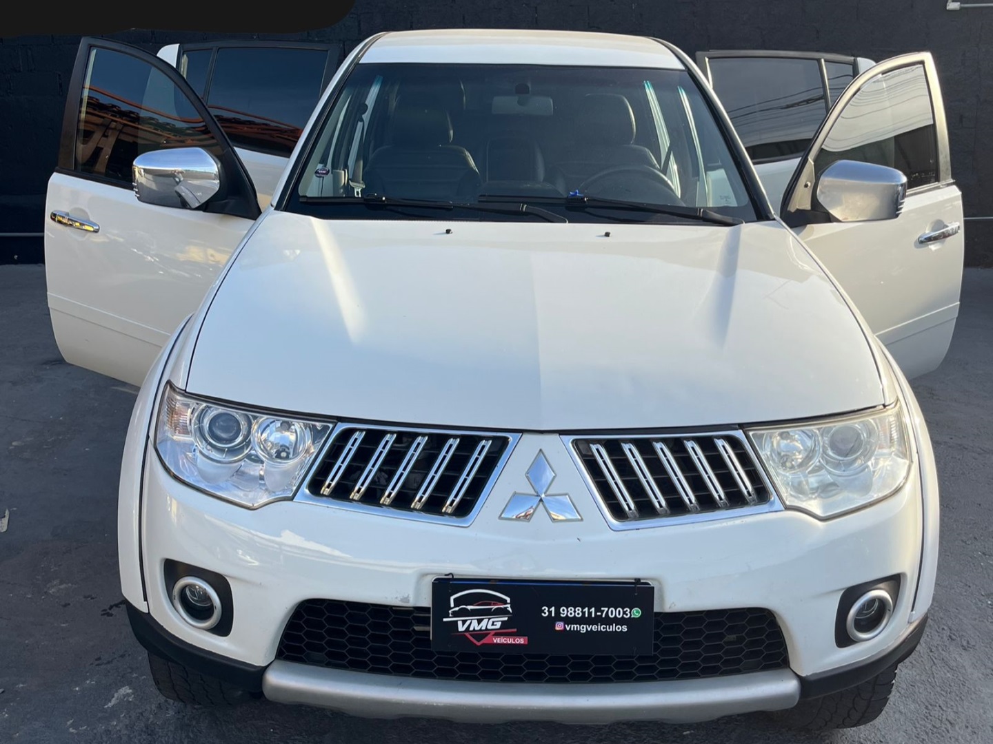 MITSUBISHI L200 TRITON