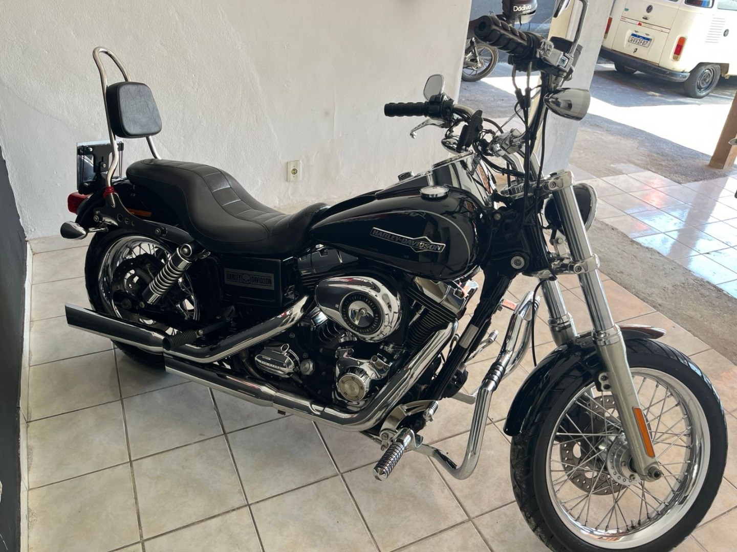 HARLEY-DAVIDSON DYNA SUPER GLIDE CUSTOM