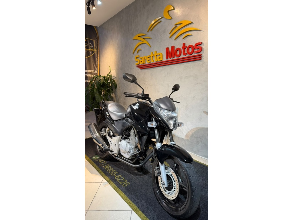 HONDA CBR 500R