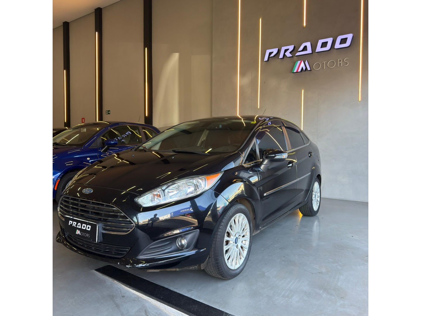 FORD FIESTA 1.6 TITANIUM SEDAN 16V FLEX 4P POWERSHIFT