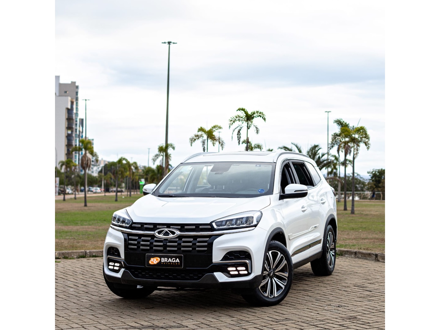 CHERY TIGGO 8