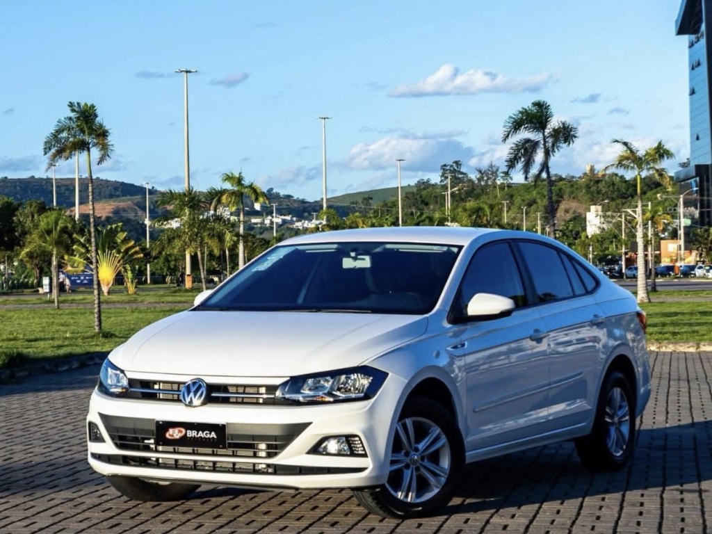 VOLKSWAGEN VIRTUS