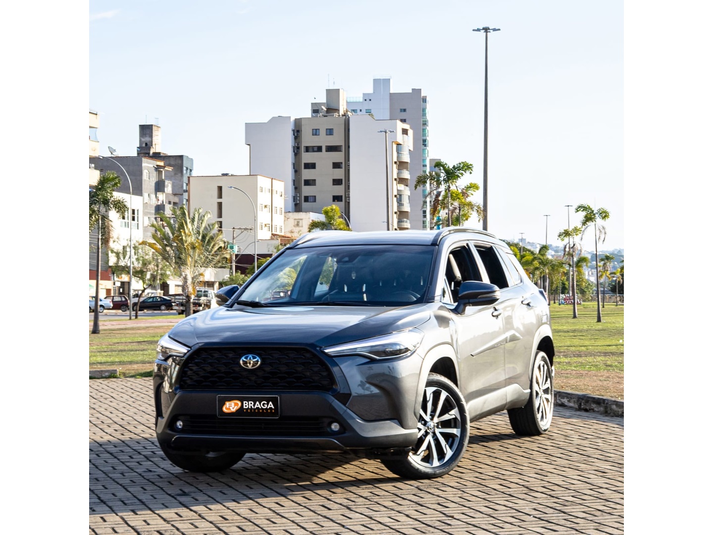 TOYOTA COROLLA CROSS
