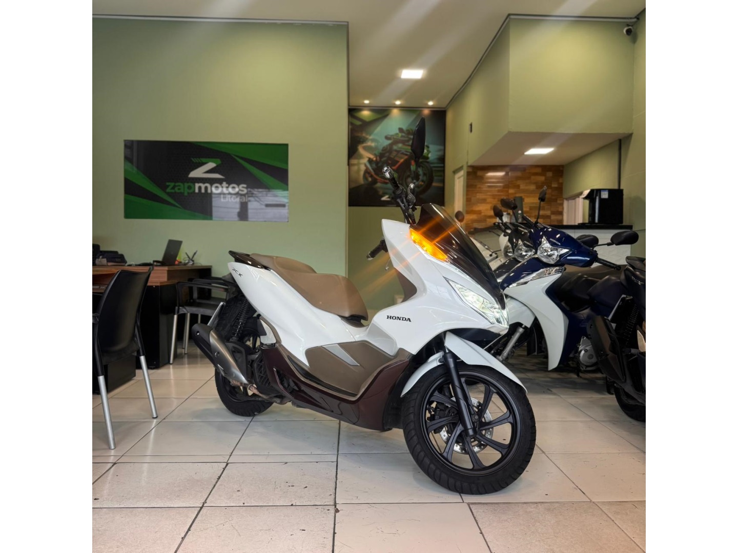 HONDA PCX 150 DLX ABS