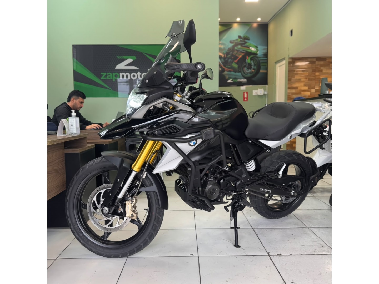 BMW G 310 GS