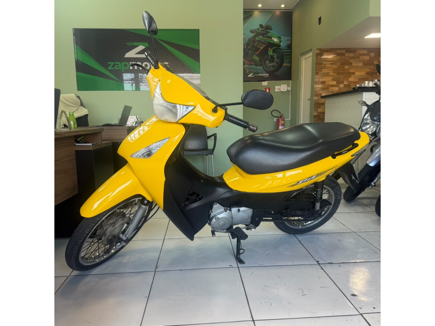 HONDA BIZ 125 ES