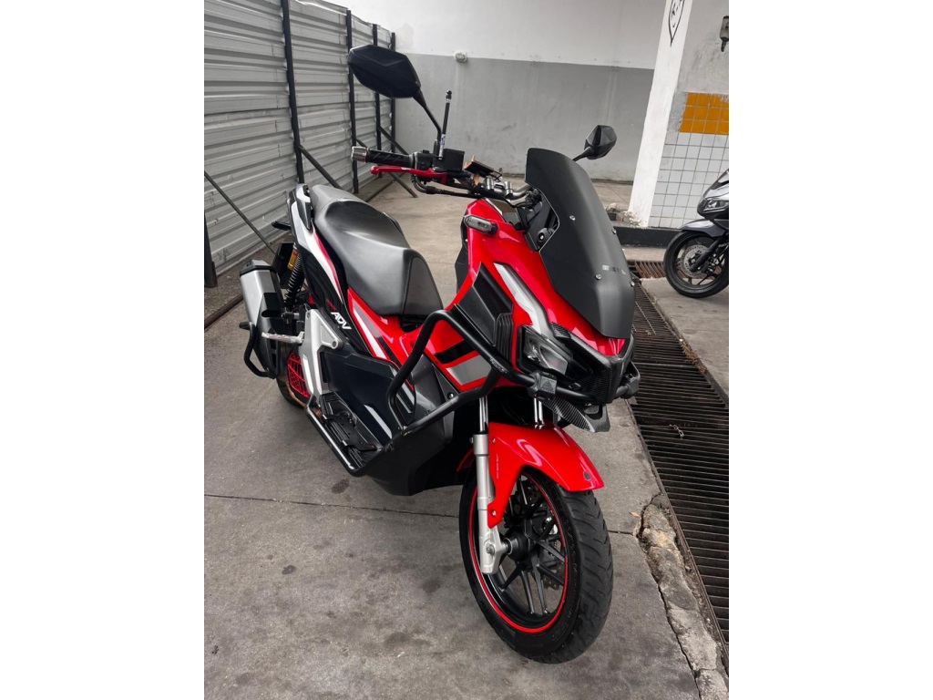 HONDA ADV 150