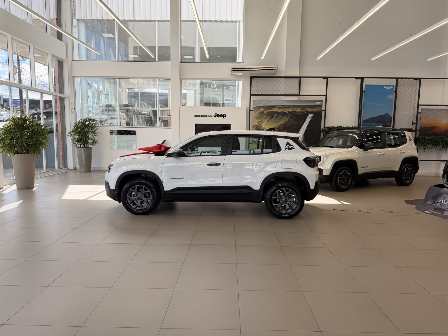 Jeep AVENGER 1.0 T200 Turbo Mhev Altitude CVT Gasolina E Elétrico - foto 20
