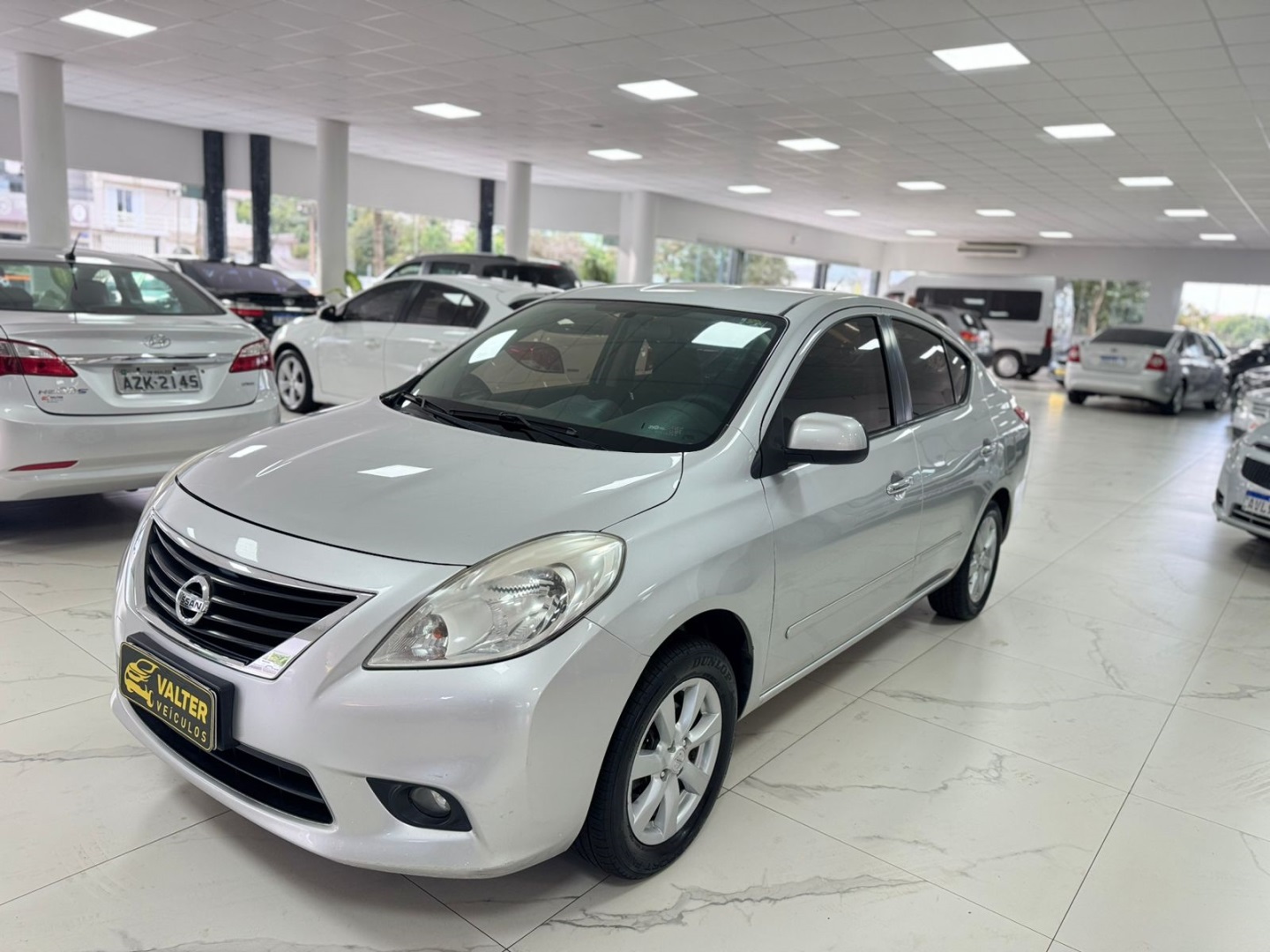 NISSAN VERSA