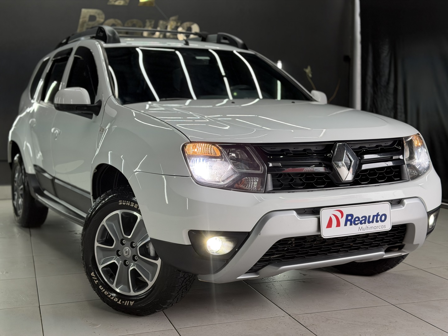 RENAULT DUSTER