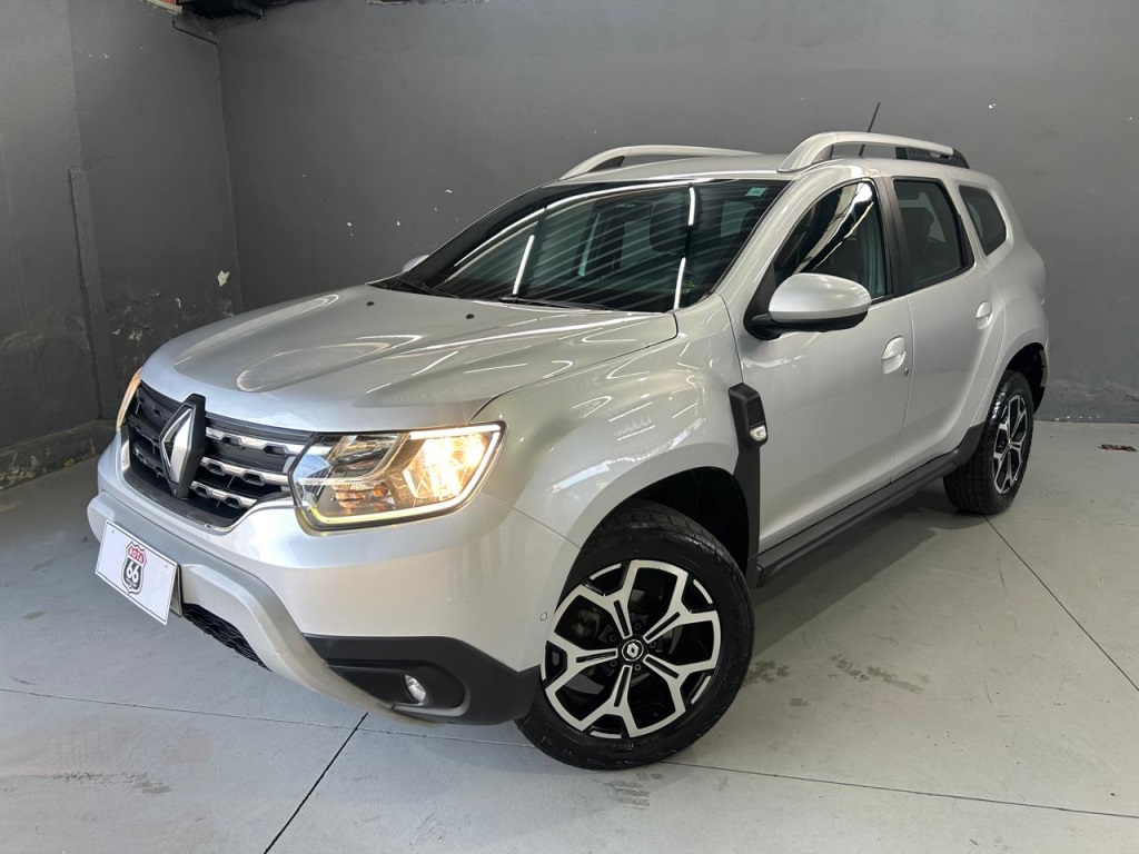 RENAULT DUSTER