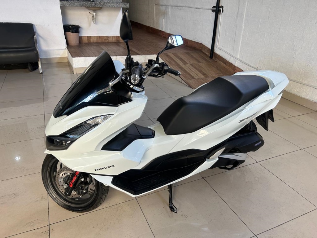 HONDA PCX 160 DLX ABS