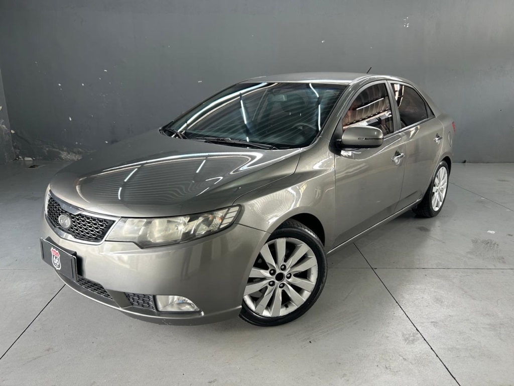 KIA CERATO