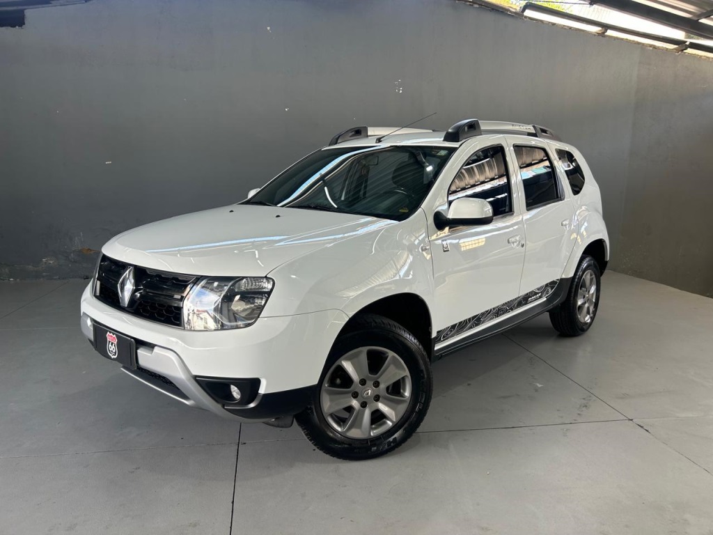 RENAULT DUSTER