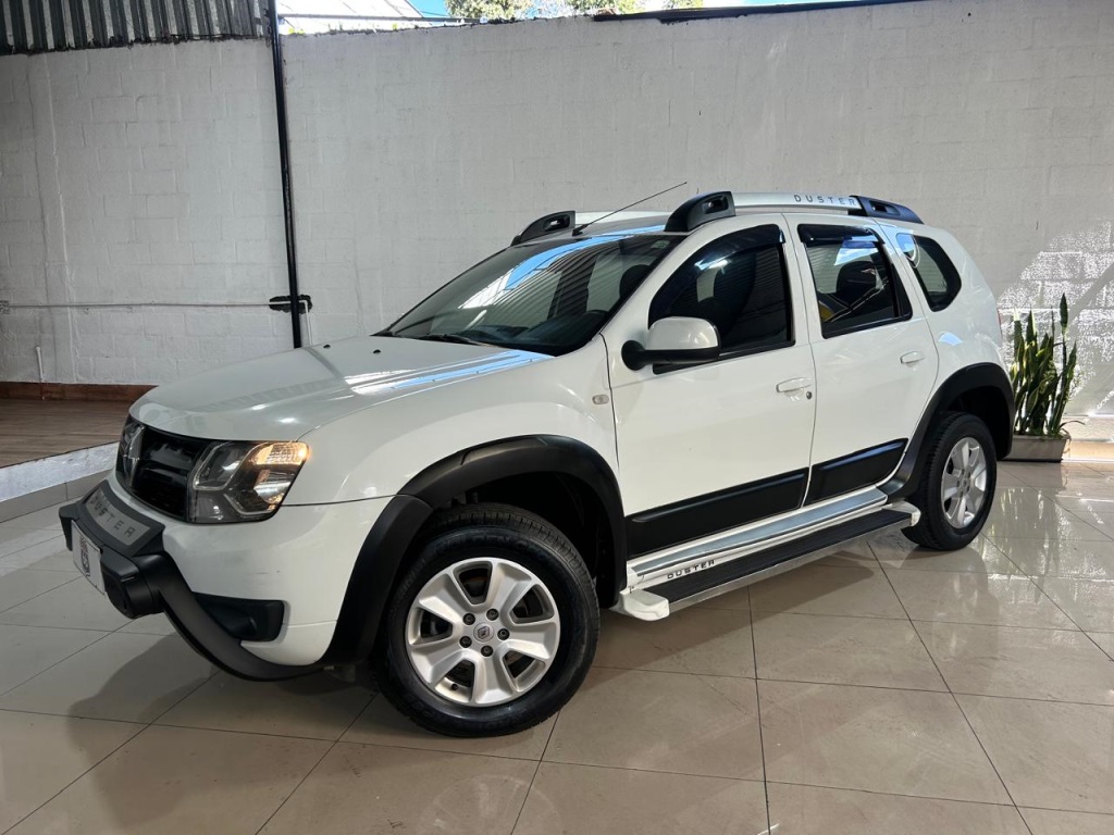 RENAULT DUSTER