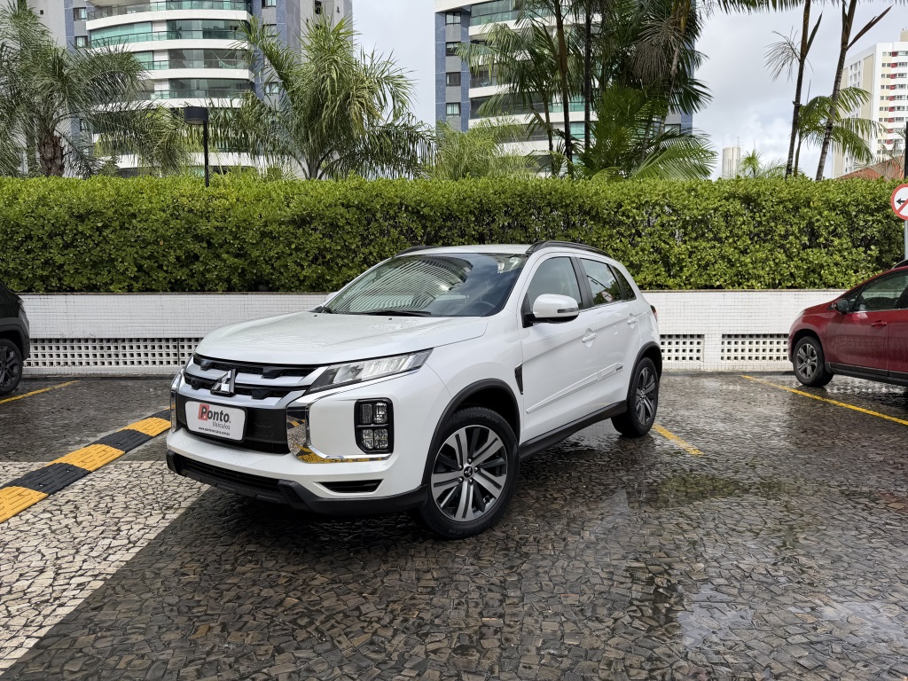 MITSUBISHI OUTLANDER SPORT