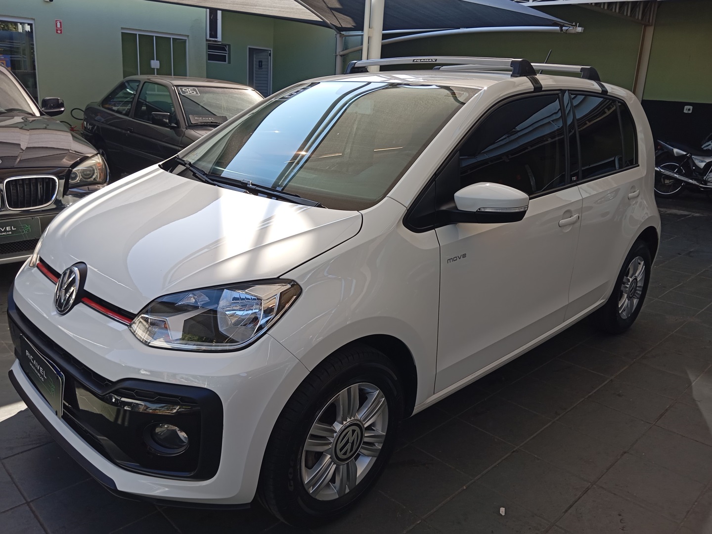 VOLKSWAGEN UP
