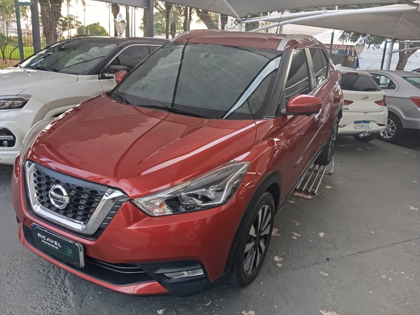 NISSAN KICKS