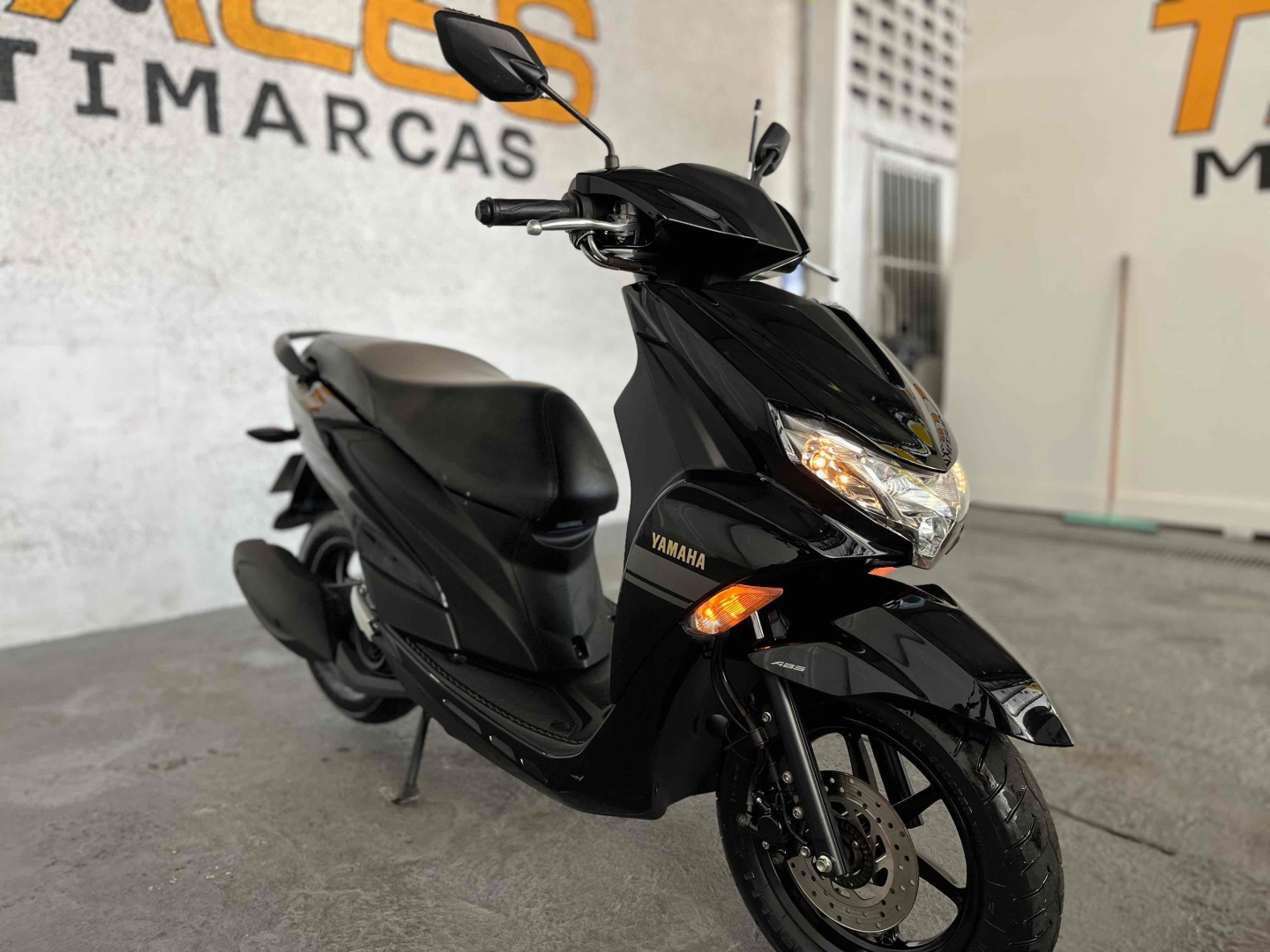 YAMAHA FLUO 125 ABS