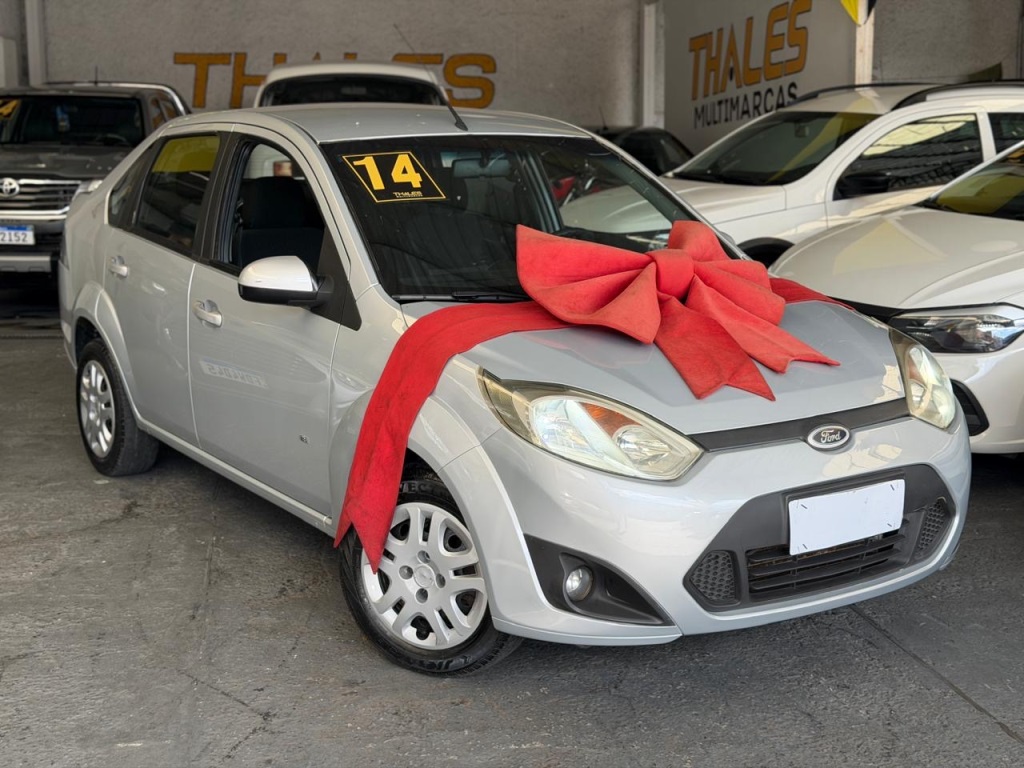 FORD FIESTA 1.6 ROCAM SE PLUS 8V FLEX 4P MANUAL