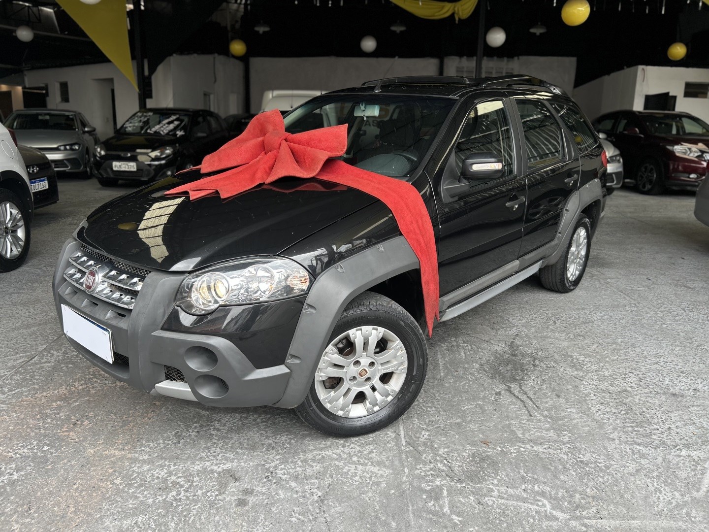 FIAT PALIO 1.8 MPI ADVENTURE LOCKER WEEKEND 8V FLEX 4P MANUAL