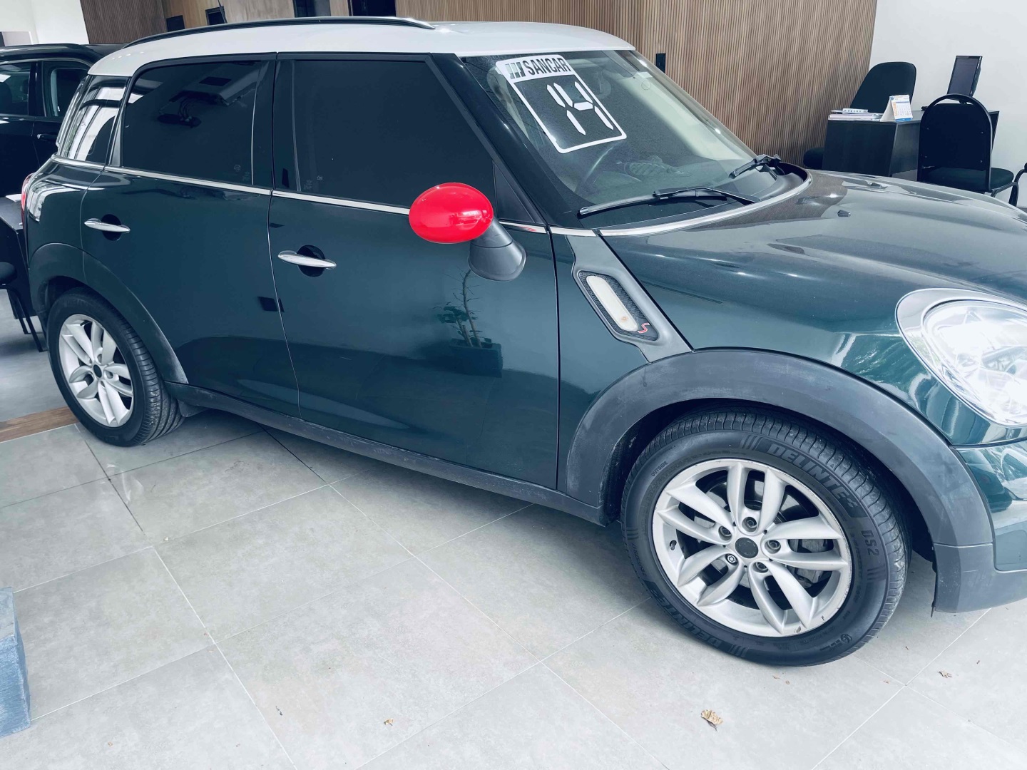 MINI COUNTRYMAN