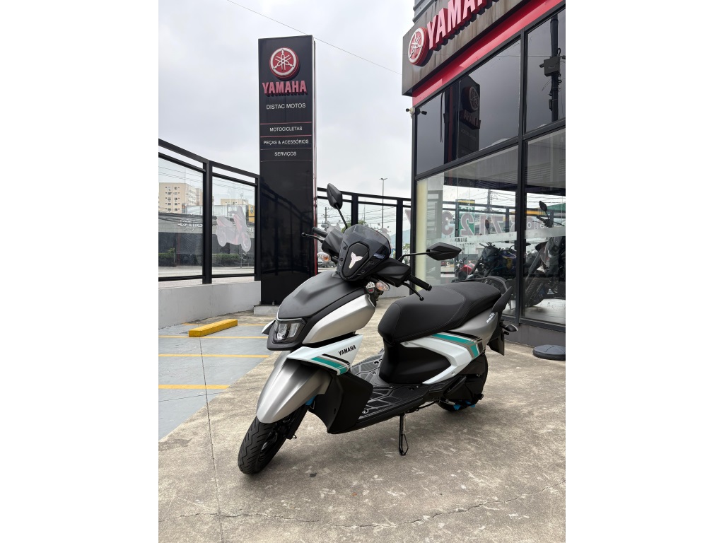 YAMAHA RAY ZR HYBRID CONNECTED