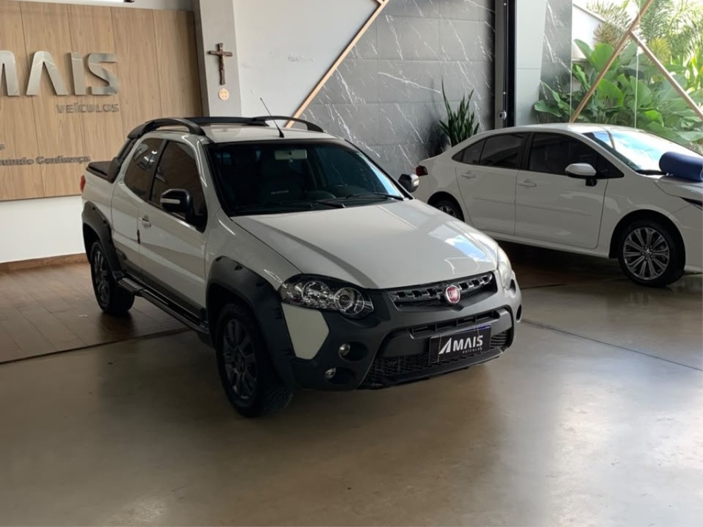 FIAT STRADA 1.8 MPI ADVENTURE CD 16V FLEX 3P MANUAL