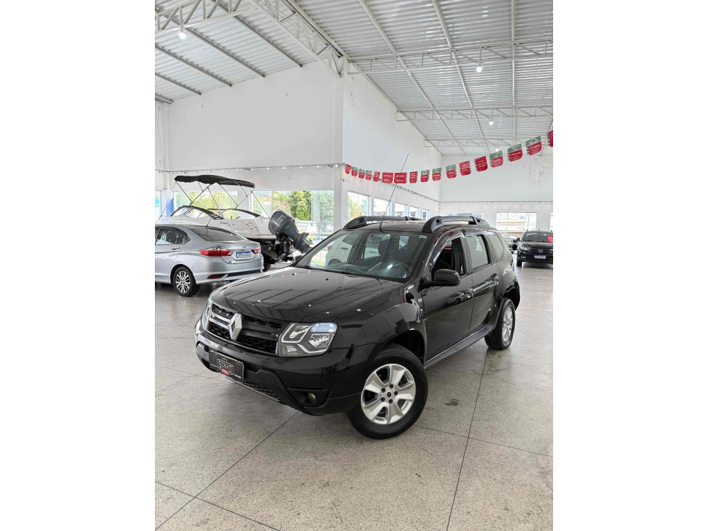 RENAULT DUSTER
