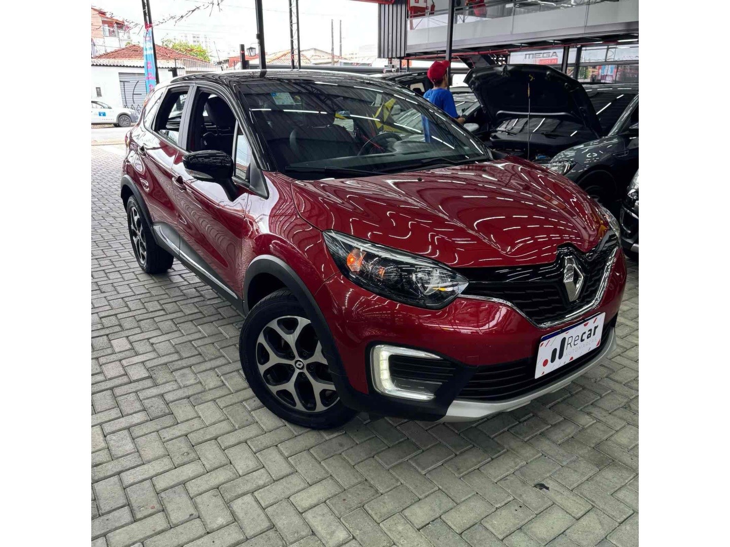 RENAULT CAPTUR