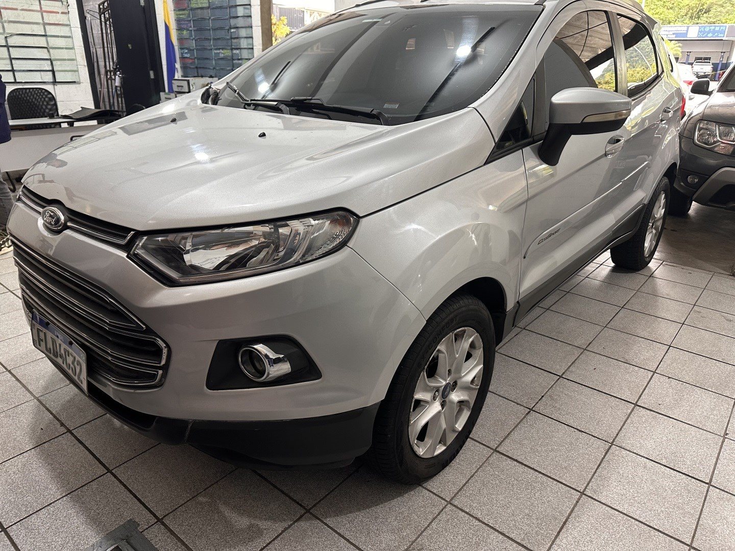 Ford Ecosport 2.0 Titanium 16v Flex 4p Automático