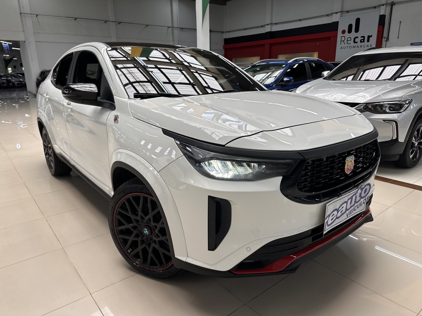 Fiat Fastback 1.3 Turbo 270 Flex Abarth AT6