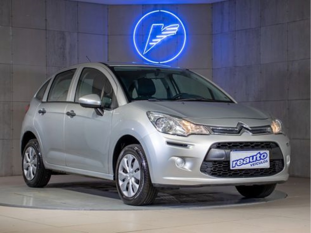 Citroën C3 1.2 Pure Tech Flex Attraction Manual