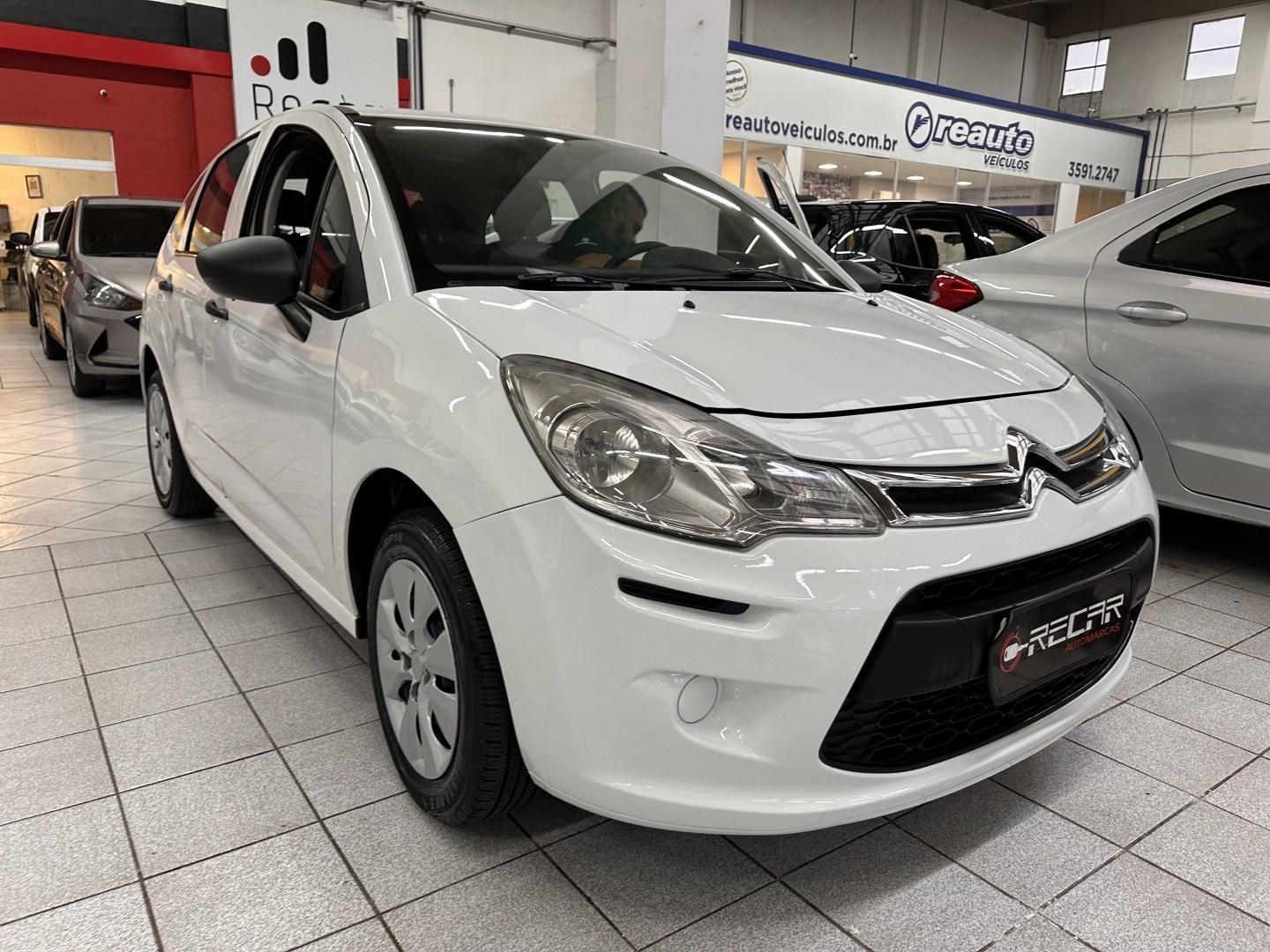 Citroën C3 1.5 Origine 8v Flex 4p Manual