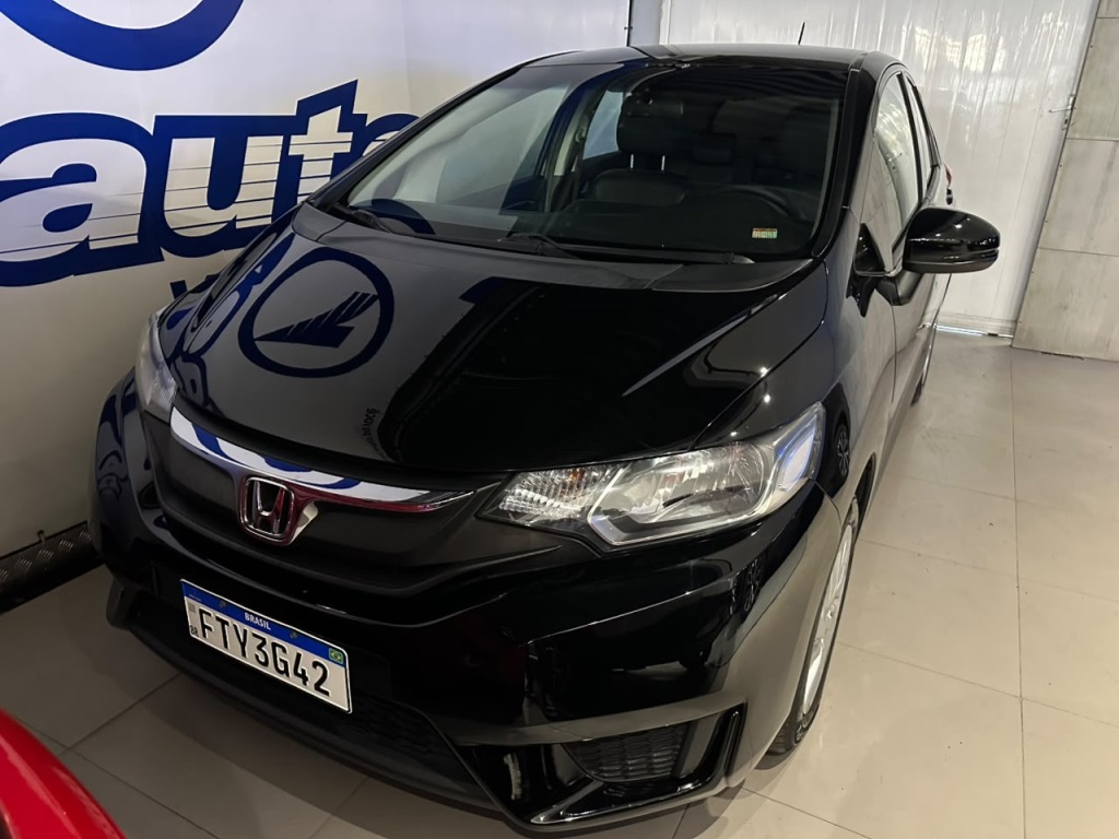 Honda Fit 1.5 LX 16v Flex 4p Automático