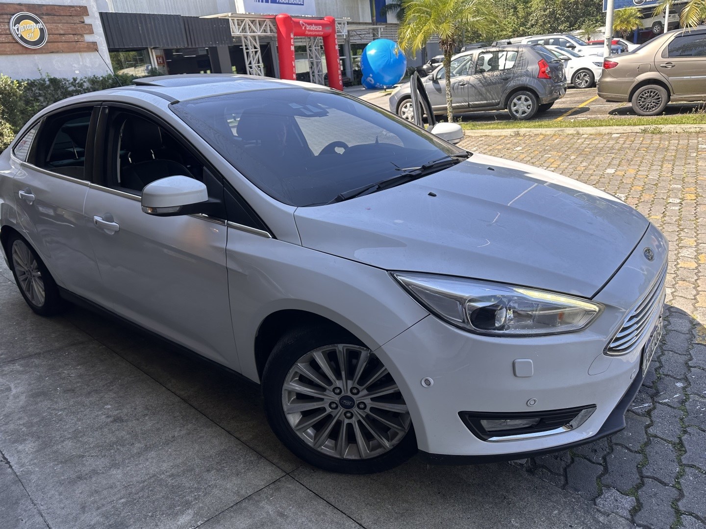 Ford Focus 2.0 Titanium Plus Sedan 16v Flex 4p Powershift