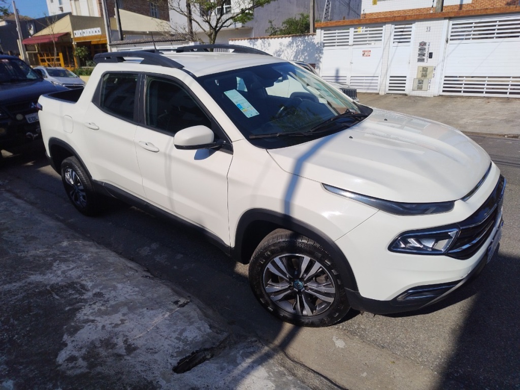 Fiat Toro 1.3 Turbo 270 Flex Freedom AT6