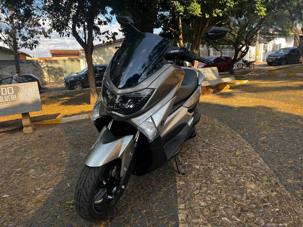 YAMAHA NMAX 160