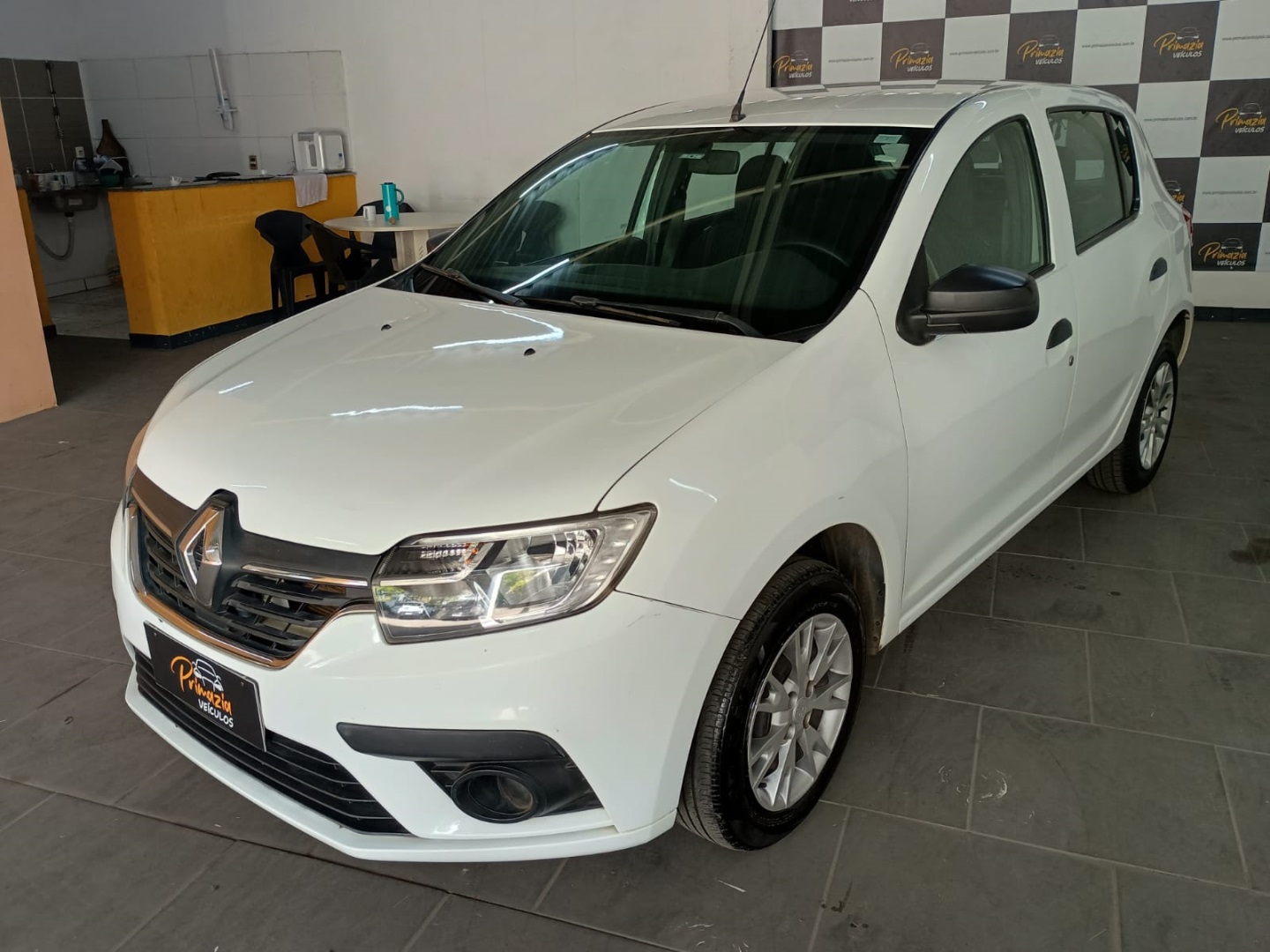 RENAULT SANDERO