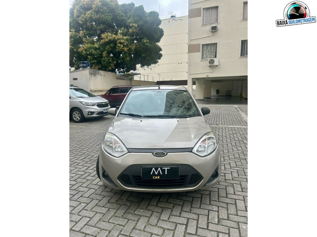 FORD FIESTA 1.0 ROCAM SE PLUS HATCH 8V FLEX 4P MANUAL