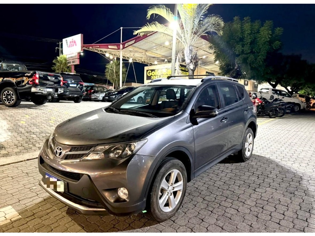 TOYOTA RAV4