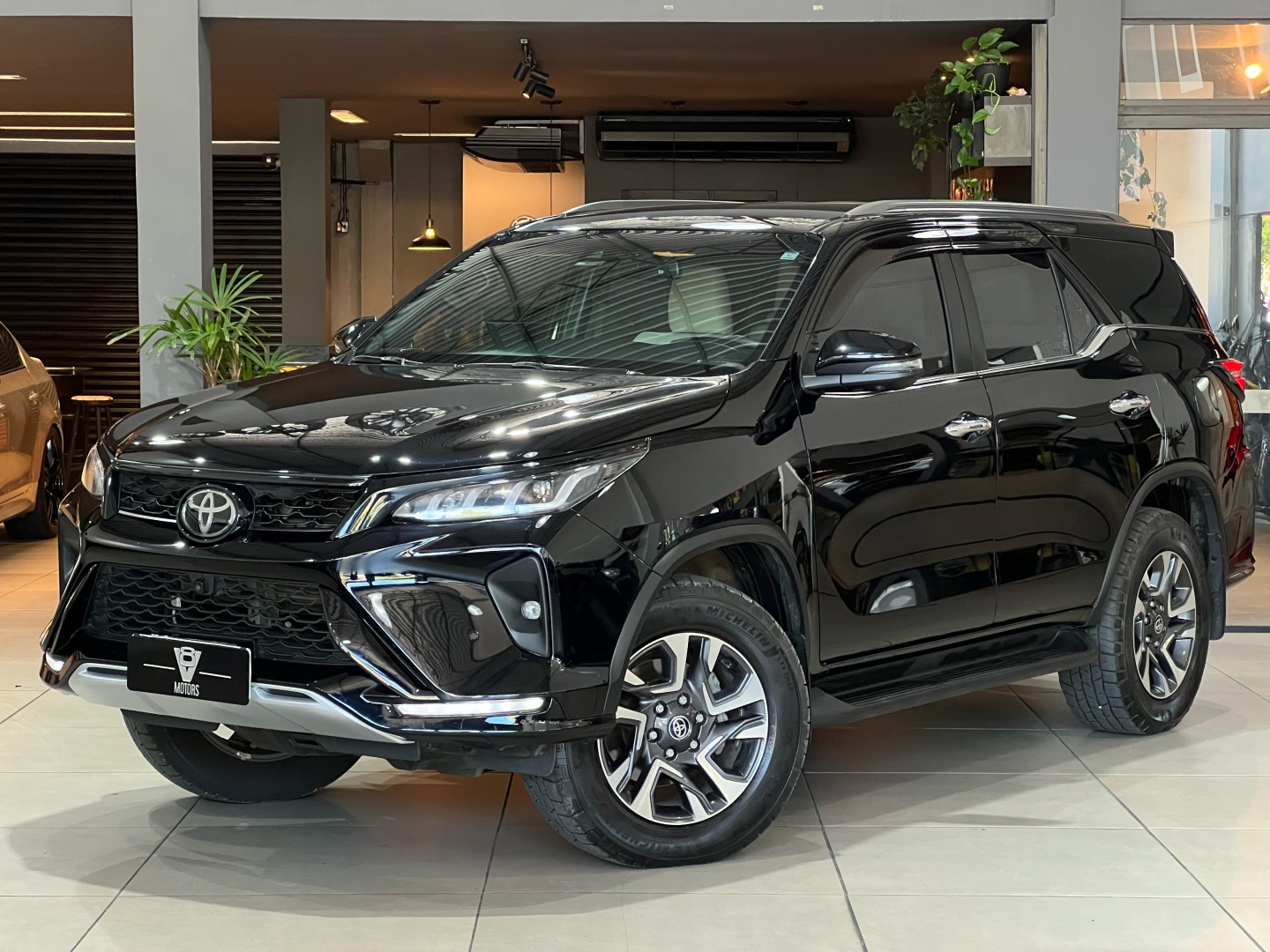 TOYOTA HILUX SW4