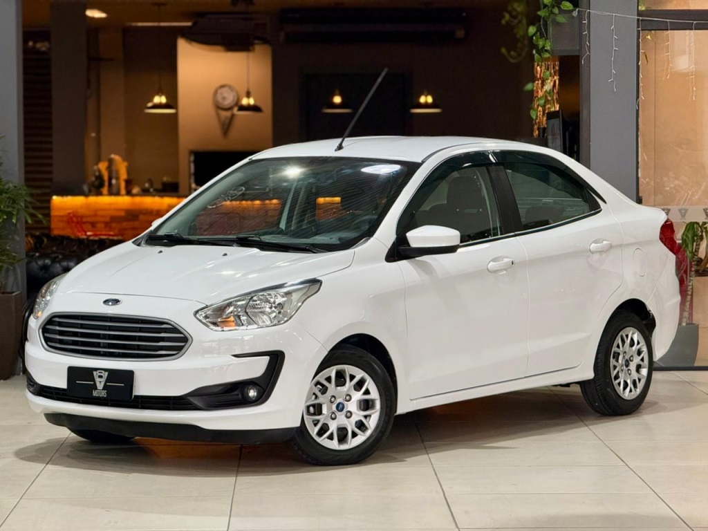FORD KA SEDAN