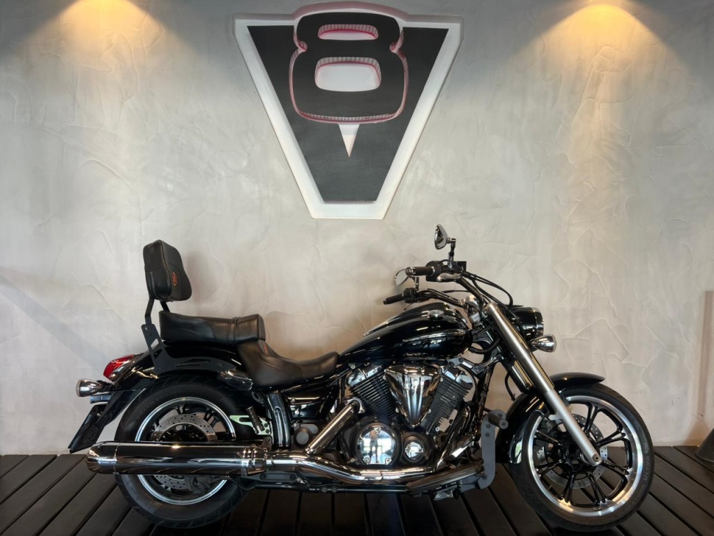 YAMAHA XVS 950 MIDNIGHT STAR